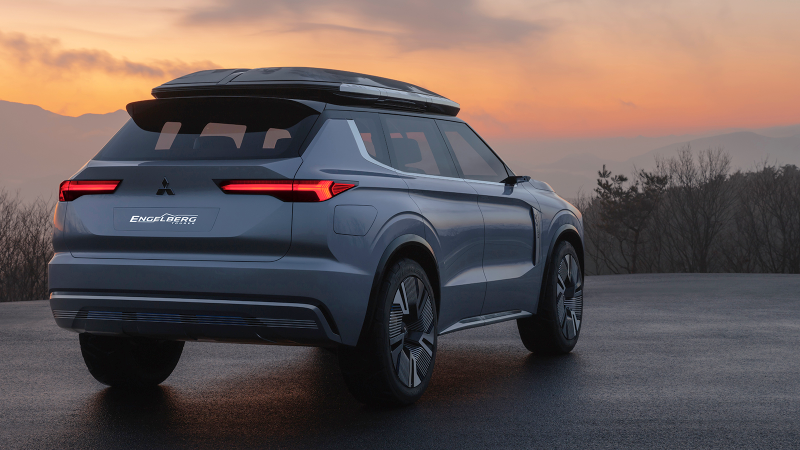 Illustration for article titled Mitsubishi's Hybrid SUV Concept Looks Wild but Its Charging System Is Where Things Get Interesting